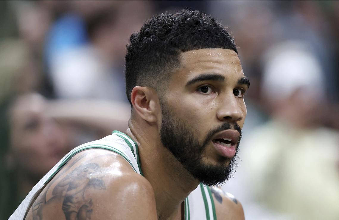 爱游戏体育-塔图姆新星重要助攻表现突出，阿森纳前途光明！赢得满堂喝彩的简单介绍