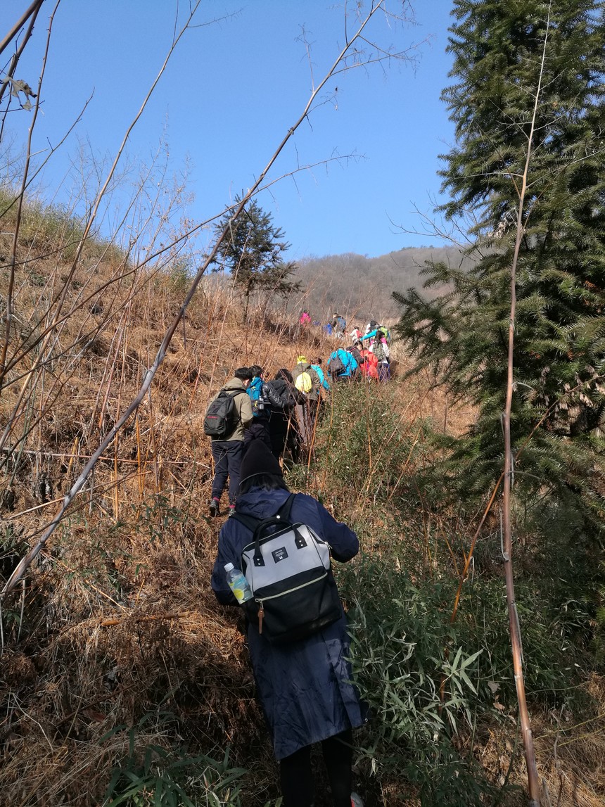 爱游戏体育平台-包含射击邀请赛，徽州玄武队与吴越闪电队翻盘，阵地战处理得当！年轻人站出来了的词条